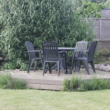 Holiday home Limestone Cottage,